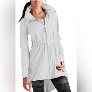 Athleta Drippity Windbreaker